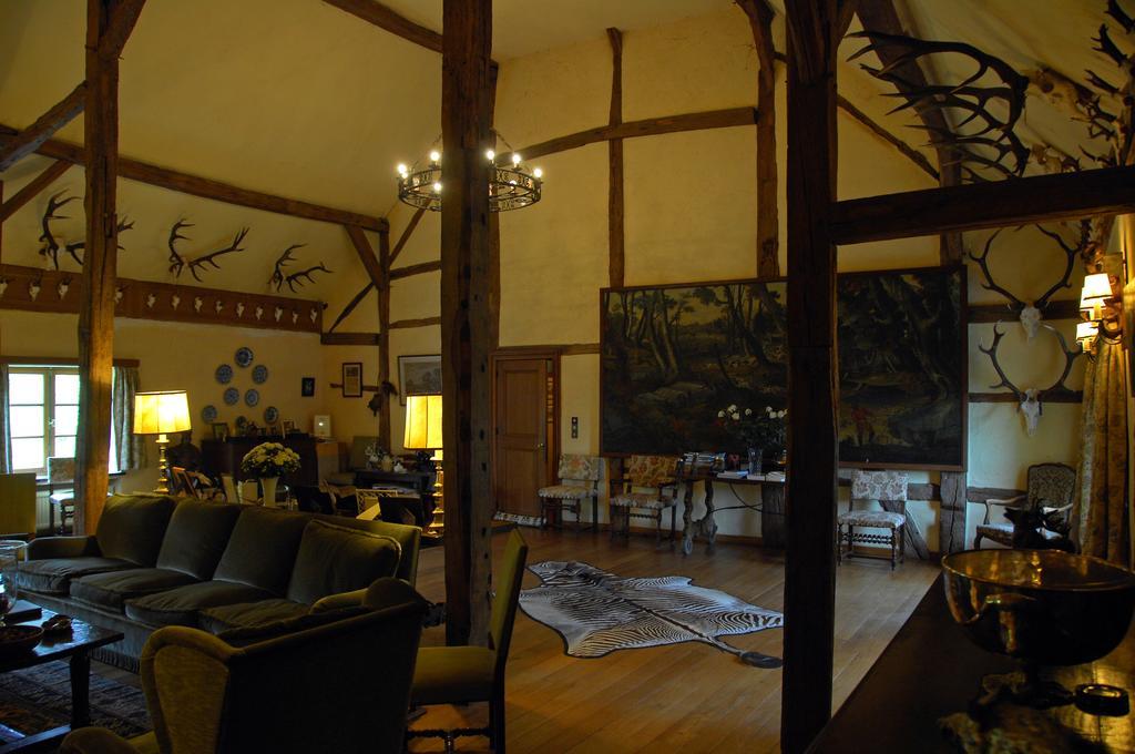 B&B Le Moulin De Resteigne ภายนอก รูปภาพ