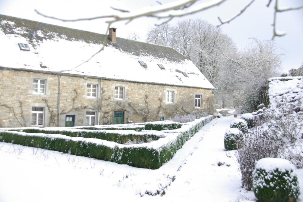 B&B Le Moulin De Resteigne ภายนอก รูปภาพ