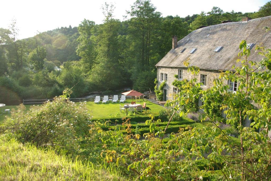 B&B Le Moulin De Resteigne ภายนอก รูปภาพ